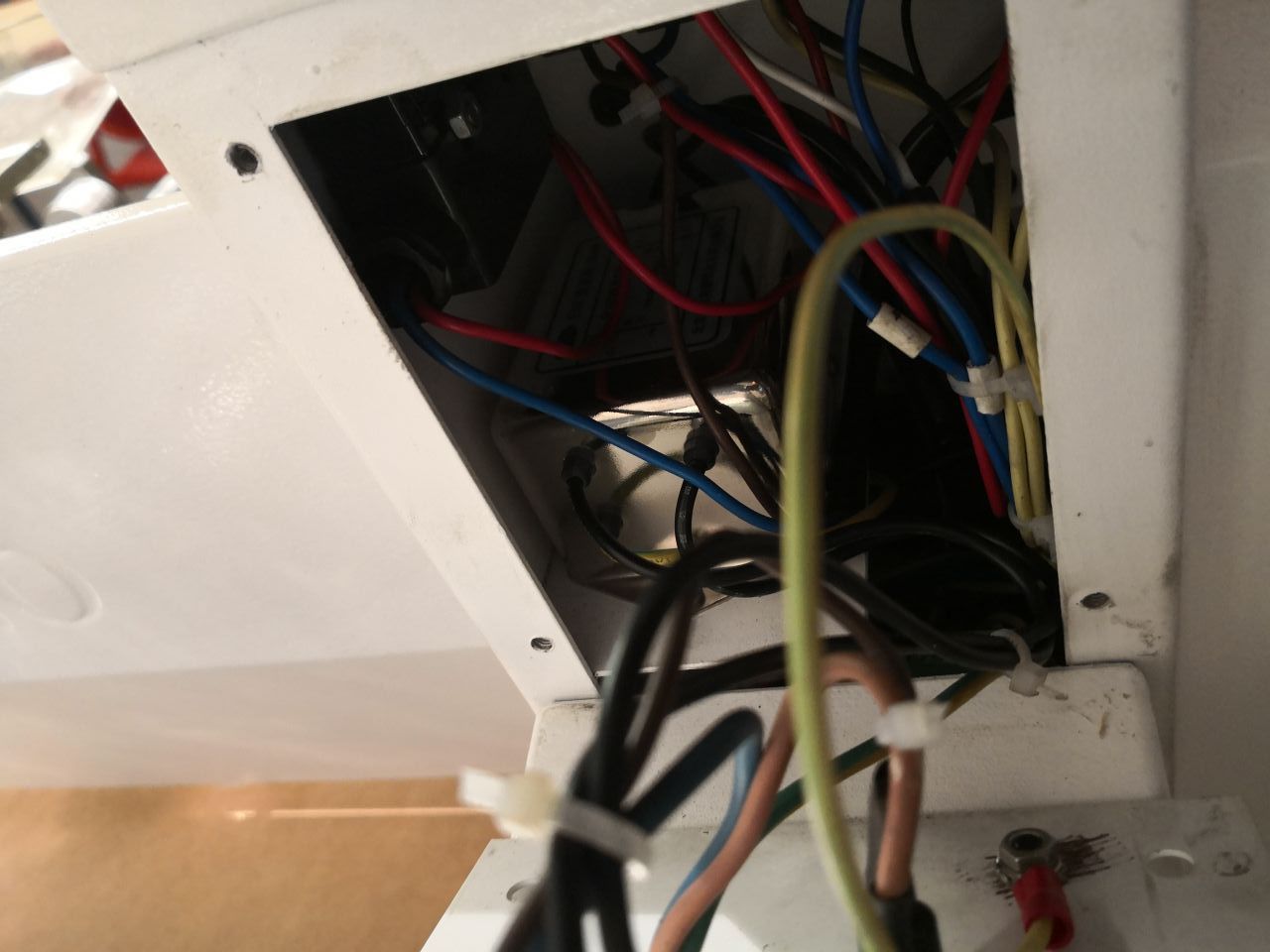 interior_panel_torno.jpg