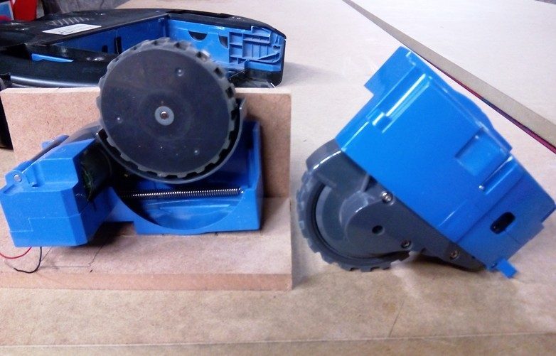 200px|thumb|left|Motores Roomba