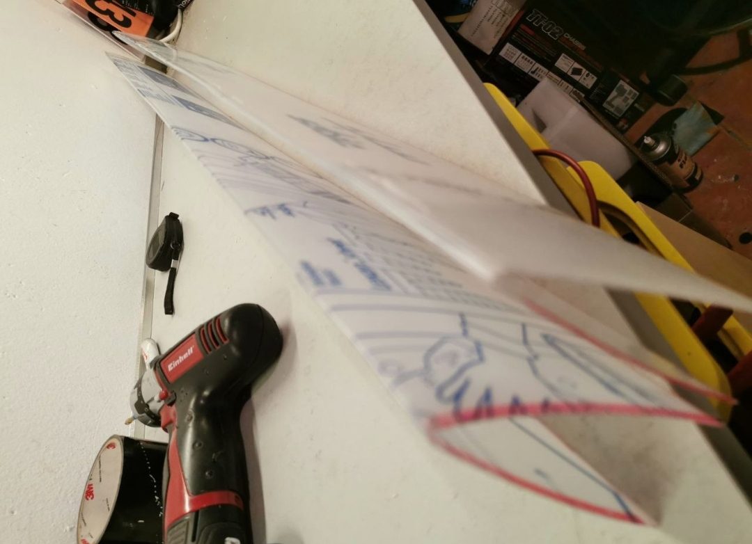 Láminas de policarbonato plegadas